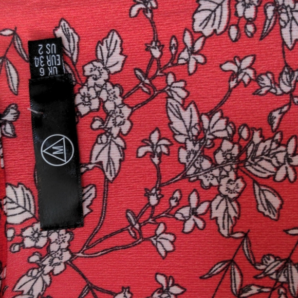 Missguided deep v wrap maxi dress, size 2 - Picture 3 of 4